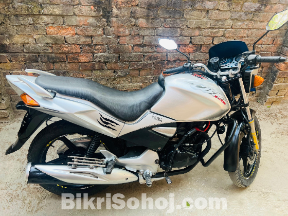 Hero Honda CBZ Xtreme (হিরো হোন্ডা সিবিজেড এক্সট্রিম)